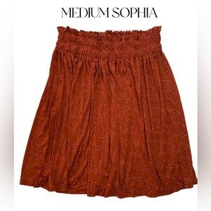 NWT Med Sophia skirt